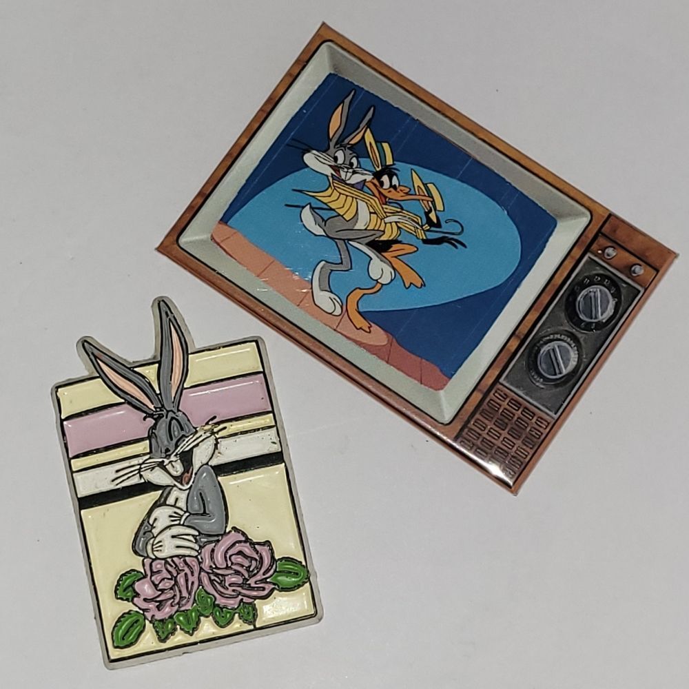 Bugs Bunny & Daffy Duck Looney Tunes Magnet Bundle